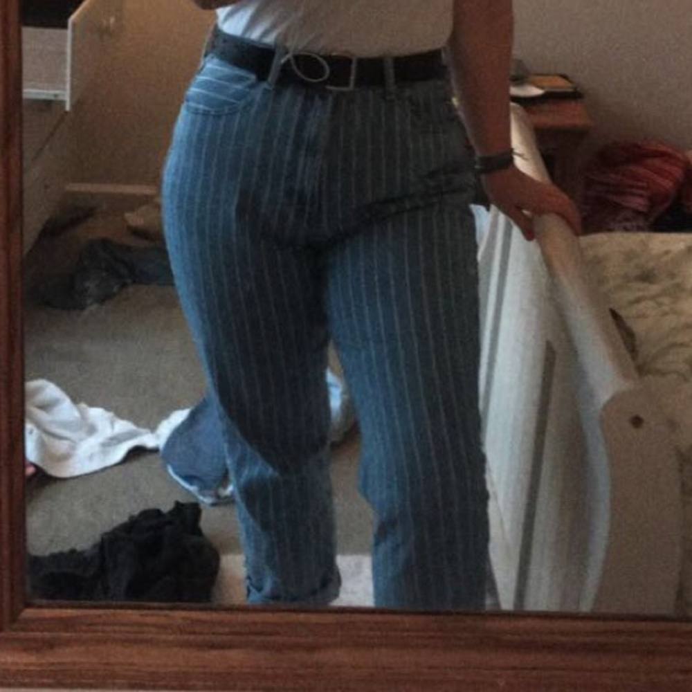 American Eagle Striped Mom Jeans